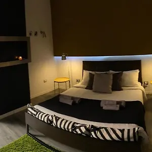 Minihomecatania 3*, Katánie Itálie